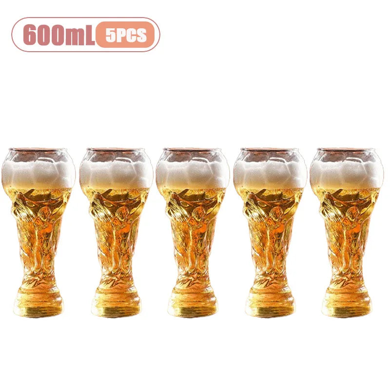 Boccale da birra a forma di trofeo da 600 ml – design calcistico